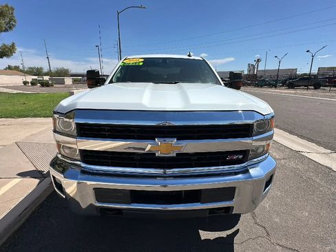 Used 2016 Chevrolet Silverado 3500 LT w/ LT Convenience Package AWD/4WD image 10