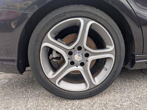 Used 2014 Mercedes-Benz CLA 250 image 24