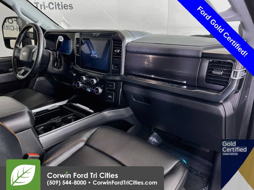 Used 2025 Ford F350 Lariat w/ Black Appearance Package AWD/4WD image 28