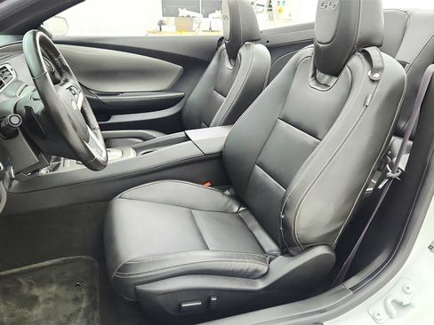 Used 2015 Chevrolet Camaro SS w/ RS Package RWD image 10