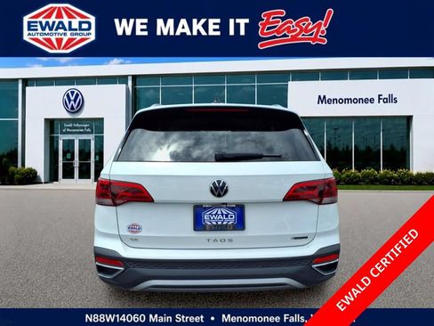 Used 2023 Volkswagen Taos SE AWD/4WD image 7