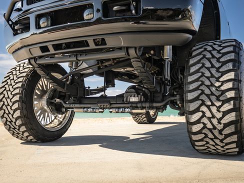 Used 2005 Ford Excursion Eddie Bauer image 11