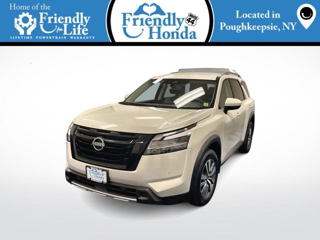 Used 2024 Nissan Pathfinder SL w/ Black Appearance Package AWD/4WD image 1