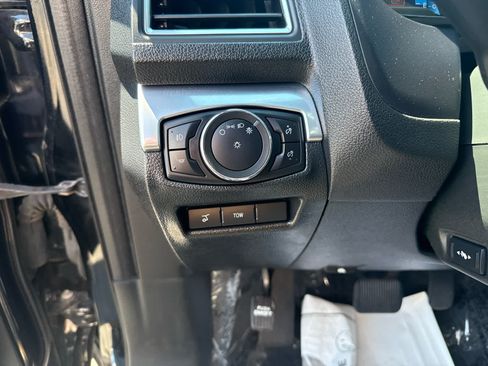 Used 2017 Ford Explorer Sport w/ Equipment Group 401A AWD/4WD image 21