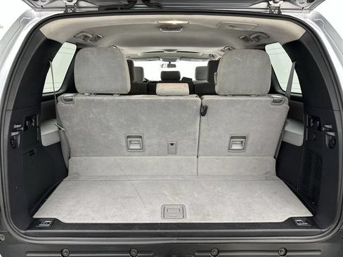 Used 2014 Toyota Sequoia SR5 AWD/4WD image 24
