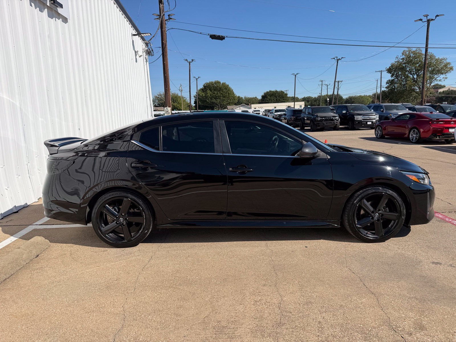 Used 2024 Nissan Sentra SR FWD image 9