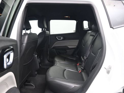 Used 2025 Jeep Compass Limited AWD/4WD image 26