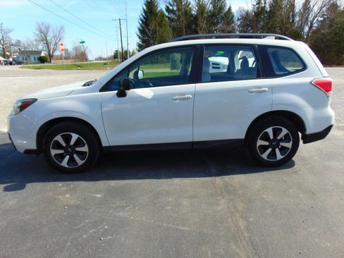 Used 2017 Subaru Forester 2.5i w/ Alloy Wheel Package AWD/4WD image 5