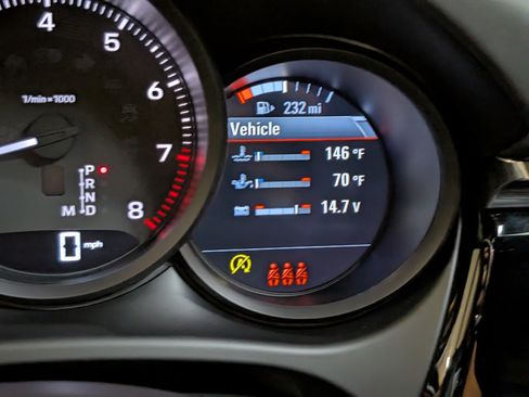 Certified 2026 Porsche Macan AWD/4WD image 26