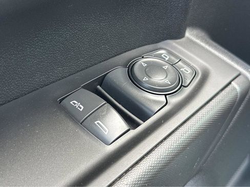 Used 2022 Chevrolet Silverado 1500 W/T w/ WT Value Package image 31