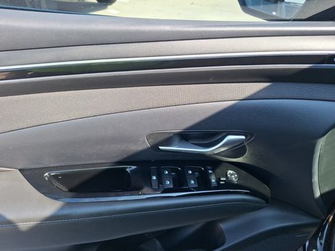 Used 2023 Hyundai Tucson Limited AWD/4WD image 17