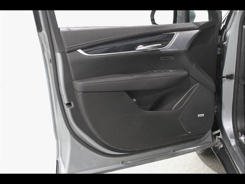 New 2026 Cadillac XT5 Premium Luxury w/ Driver Assist Package image 4