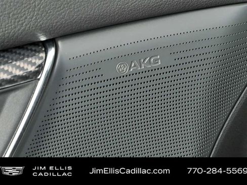 New 2026 Cadillac CT5 V image 7