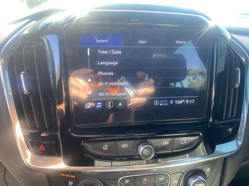 Used 2023 Chevrolet Traverse Premier w/ Redline Edition AWD/4WD image 15