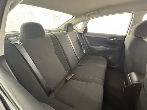 Used 2019 Nissan Sentra S image 33