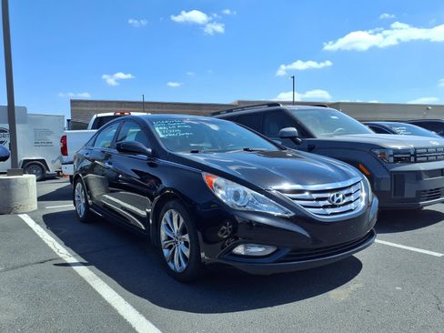Used 2011 Hyundai Sonata SE FWD image 3