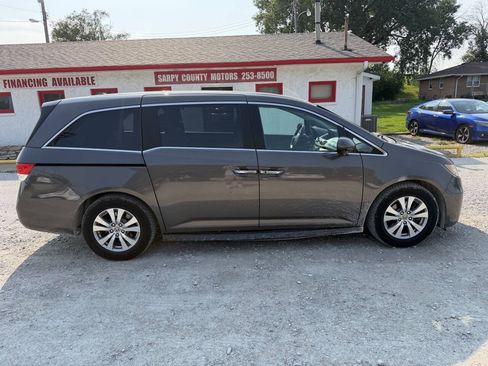 Used 2015 Honda Odyssey EX-L image 2