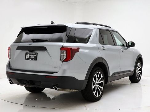 Used 2022 Ford Explorer ST-Line w/ Class IV Trailer Tow Package image 8