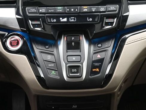 Used 2024 Honda Odyssey Touring image 25