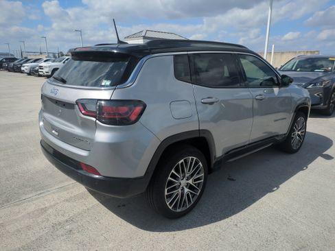 Certified 2023 Jeep Compass Limited w/ Elite Group image 5