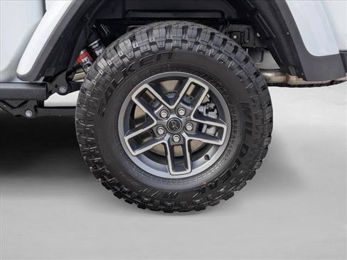 New 2026 Jeep Gladiator Mojave AWD/4WD image 10