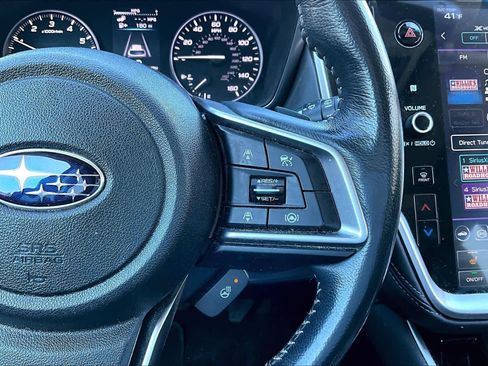 Used 2022 Subaru Outback Limited image 25