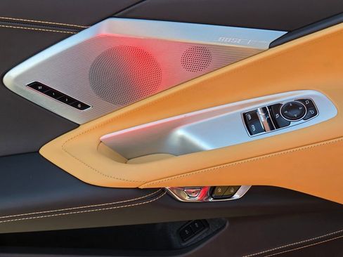 Used 2021 Chevrolet Corvette Stingray Premium Cpe w/ Z51 Performance Package RWD image 23