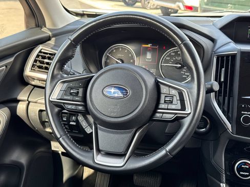 Used 2020 Subaru Forester Premium AWD/4WD image 12
