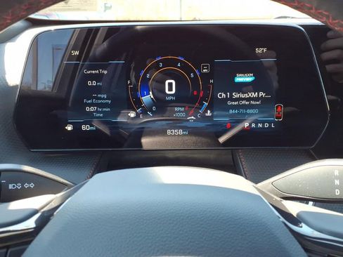 Used 2025 Chevrolet Equinox RS w/ Convenience Package III image 23