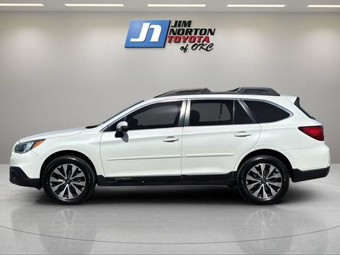 Used 2016 Subaru Outback 3.6R Limited AWD/4WD image 8