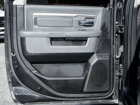 Used 2018 RAM 1500 Big Horn image 30