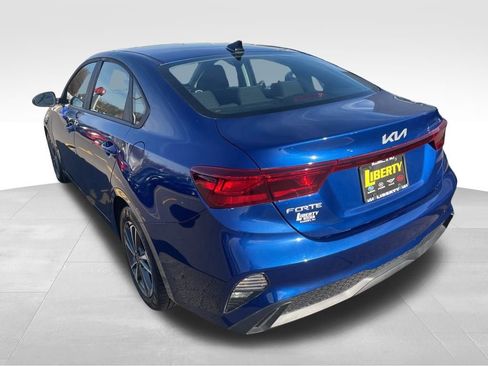 Used 2023 Kia Forte LXS image 5