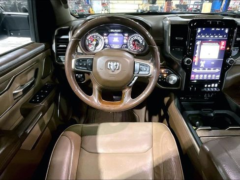 Used 2019 RAM 1500 Limited image 5