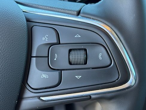 Used 2026 Buick Encore GX Sport Touring w/ Advanced Technology Package FWD image 23
