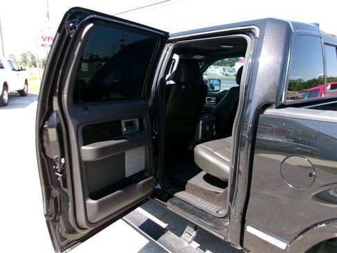 Used 2014 Ford F150 Platinum RWD image 13