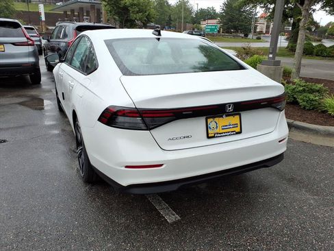 New 2026 Honda Accord SE image 19