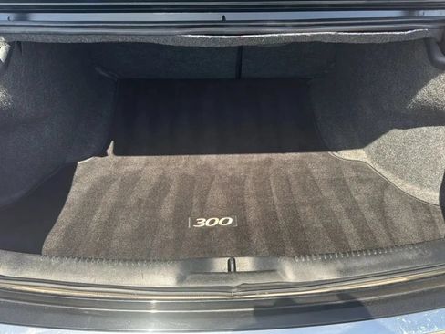 Used 2016 Chrysler 300 C RWD image 20