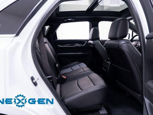 Used 2021 Cadillac XT5 Premium Luxury image 47