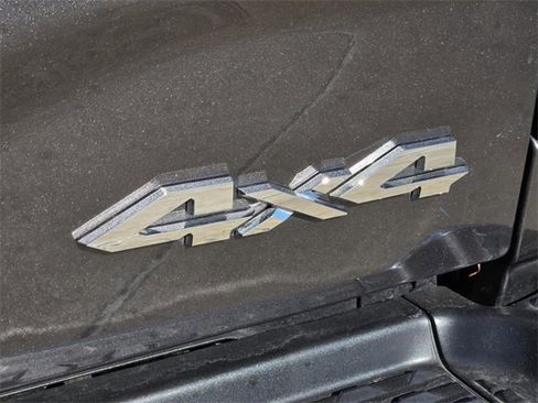 Used 2025 RAM 2500 Tradesman w/ Chrome Appearance Group image 7