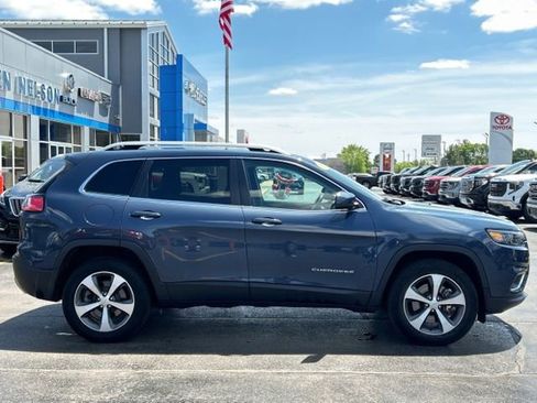 Used 2020 Jeep Cherokee Limited AWD/4WD image 18