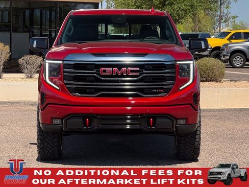 Used 2024 GMC Sierra 1500 AT4 w/ Technology Package AWD/4WD image 2