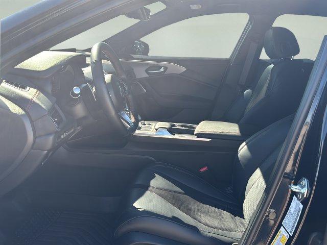 Used 2025 Acura TLX w/ A-SPEC Package AWD/4WD image 17