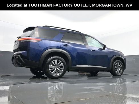 Used 2025 Nissan Pathfinder SV AWD/4WD image 26