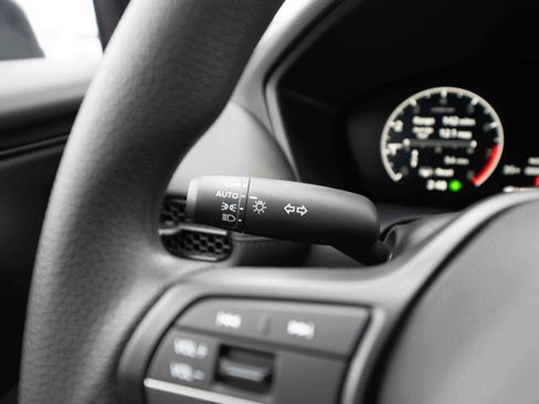 New 2026 Honda HR-V LX image 13