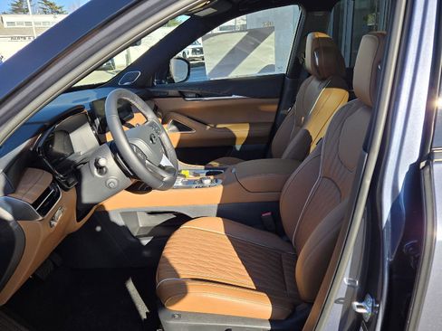 New 2026 INFINITI QX60 Autograph w/ Dark Cargo Package image 4