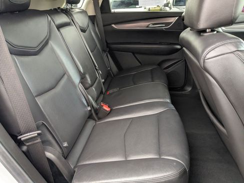 Used 2019 Cadillac XT5 Luxury FWD image 23