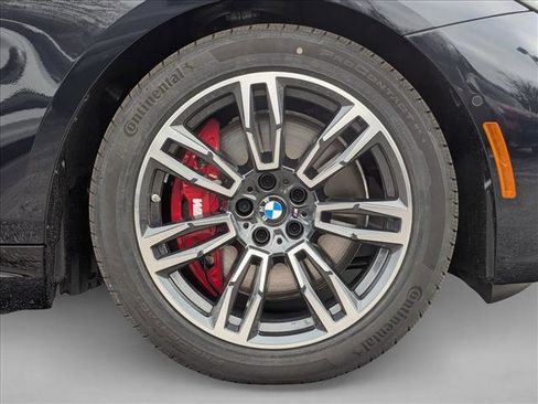 New 2026 BMW 550e xDrive 550e xDrive w/ Premium Package image 10
