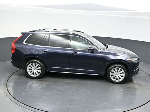 Used 2016 Volvo XC90 T6 Momentum w/ Vision Package image 40