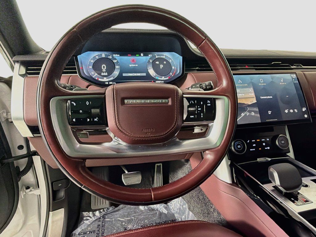 Certified 2023 Land Rover Range Rover SE AWD/4WD image 11