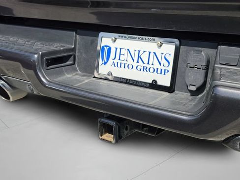 Used 2019 RAM 1500 Limited RWD image 41